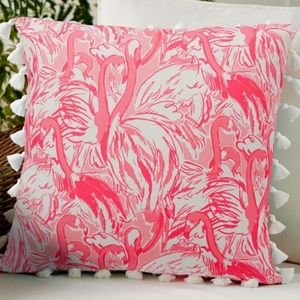 LILLY PULITZER PINK COLONY PILLOW - NEW WITH TAG -